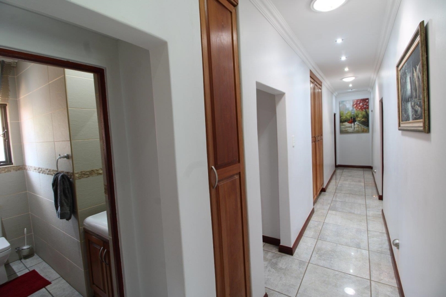 11 Bedroom Property for Sale in Van Der Hoff Park North West